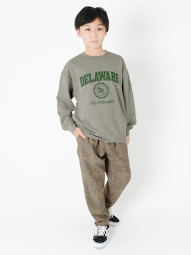 「アイテム（パンツ）」を使った、GLAZOSさん（キッズ・149cm）の冬コーディネート