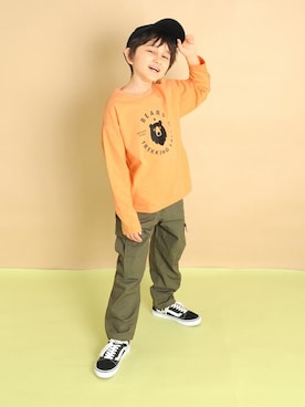 「アイテム（パンツ）」を使った、GLAZOSさん（キッズ・134cm）の冬コーディネート