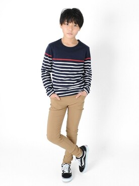 「アイテム（チノパンツ）」を使った、GLAZOSさん（キッズ・146cm）の春コーディネート