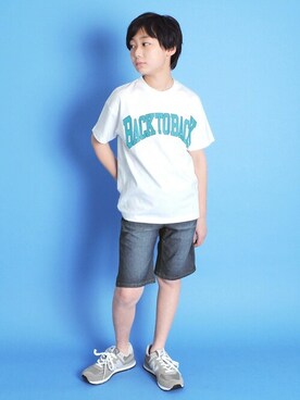 「アイテム（デニムパンツ）」を使った、GLAZOSさん（キッズ・150cm）の春コーディネート