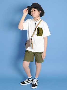 「アイテム（レッグウェア）」を使った、GLAZOSさん（キッズ・150cm）の春コーディネート