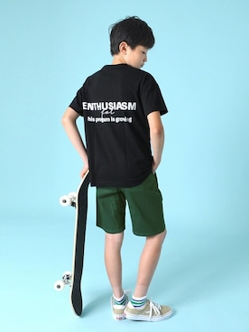 「アイテム（Tシャツ/カットソー、ブラック系）」を使った、GLAZOSさん（キッズ・147cm）の夏コーディネート