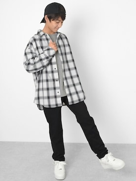 「GLAZOS（グラソス）のアイテム」を使った、GLAZOSさん（キッズ・159cm）の冬コーディネート