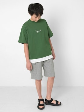 「アイテム（シューズ）」を使った、GLAZOSさん（キッズ・151cm）の春コーディネート