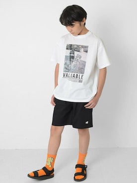 「アイテム（サンダル）」を使った、GLAZOSさん（キッズ・154cm）の夏コーディネート