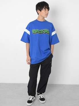 「アイテム（カーゴパンツ）」を使った、GLAZOSさん（キッズ・154cm）の夏コーディネート