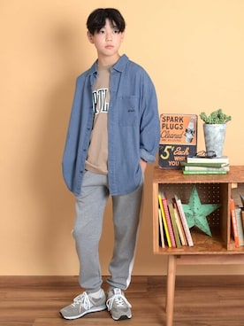 「アイテム（トップス）」を使った、GLAZOSさん（キッズ・160cm）の秋コーディネート