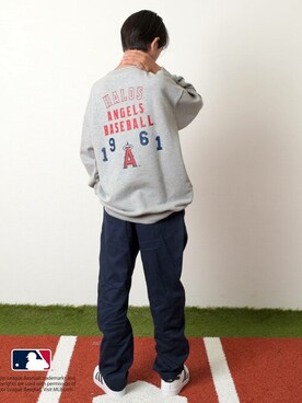 「アイテム（スウェット）」を使った、GLAZOSさん（キッズ・154cm）の秋コーディネート