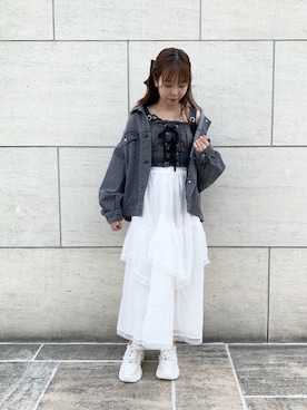 「MAJESTIC LEGON（マジェスティックレゴン）のアイテム（バレッタ/ヘアクリップ）」を使った、ゆまえもんさん（レディース・157cm）の夏コーディネート