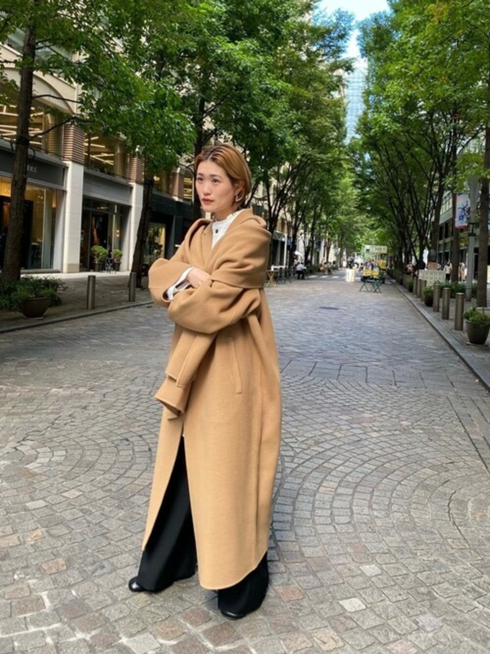 「#アウター、#コート、#新作、#冬コーデ、#パンツコーデ、#CITY、#WINTER SNAP」｜「ETRE TOKYOのワイドストールリバーコート（その他アウター、ベージュ系）」を使った、moe1012moeさん（レディース・163cm）の秋コーディネートの1枚目の写真