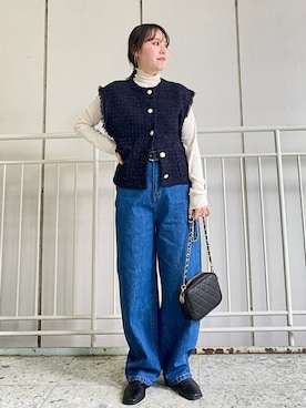 「アイテム（ベスト、ブルー系）」を使った、小林さん（レディース・153cm）の冬コーディネート