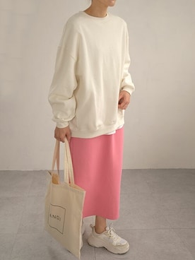 「カラー×コーデ」｜「アイテム（バッグ）」を使った、ANDJさん（レディース・165cm）の春コーディネート