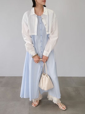 「ショート丈トップス」｜「アイテム（シャツワンピース）」を使った、ANDJさん（レディース・165cm）の春コーディネート