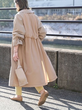 「reca（レカ）のアイテム（トレンチコート）」を使った、recastaffさん（レディース・165cm）の春コーディネート