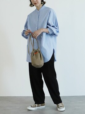 「reca（レカ）のボリューム袖タックブラウス（シャツ/ブラウス）」を使った、recastaffさん（レディース・165cm）の夏コーディネート