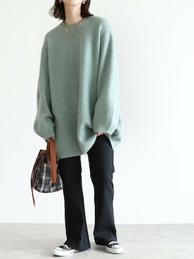 「reca（レカ）のアイテム（レッグウェア）」を使った、recastaffさん（レディース・165cm）の秋コーディネート