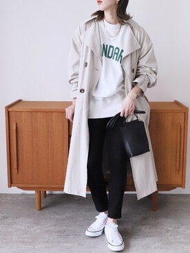 「reca（レカ）のアイテム（トレンチコート）」を使った、recastaffさん（レディース・165cm）の冬コーディネート