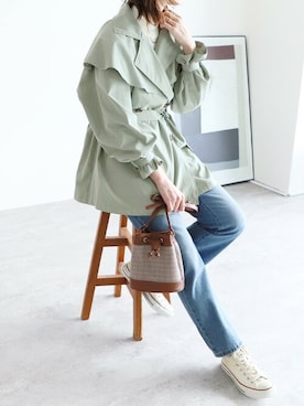 「reca（レカ）のアイテム（トレンチコート）」を使った、recastaffさん（レディース・165cm）の冬コーディネート