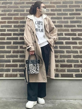 「reca（レカ）のアイテム（トレンチコート）」を使った、recastaffさん（レディース・165cm）の冬コーディネート