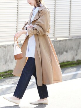 「reca（レカ）のアイテム（トレンチコート）」を使った、recastaffさん（レディース・165cm）の春コーディネート