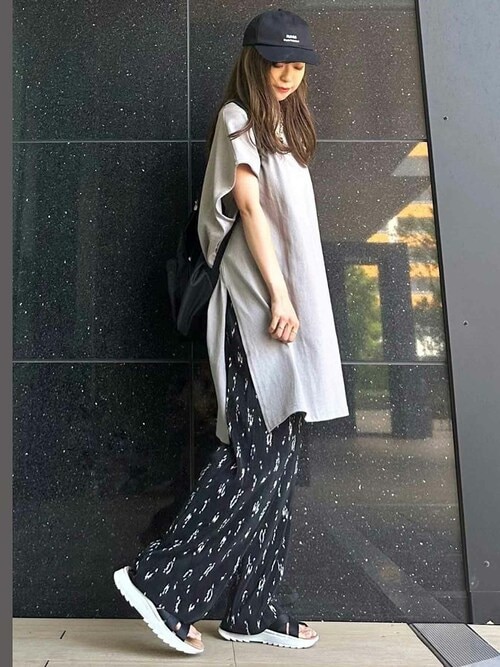 さり気ないオシャレ見え。アニマルプリントプリーツパンツ（その他