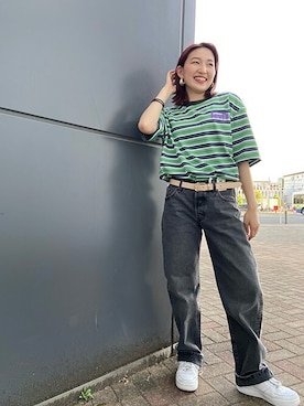「Levi's（リーバイス）のアイテム（トップス）」を使った、リーバイス STAFF WOMENさん（レディース・152cm）の夏コーディネート