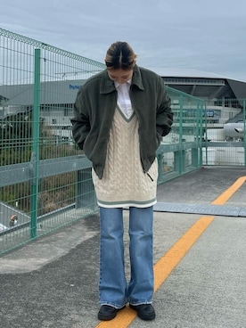 「Levi's（リーバイス）のアイテム（ベスト）」を使った、リーバイス STAFF WOMENさん（レディース・160cm）の春コーディネート