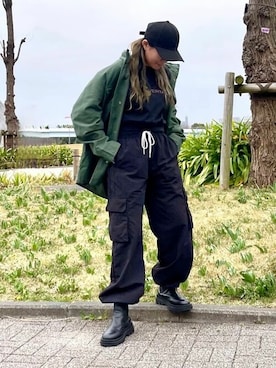 「Levi's（リーバイス）のアイテム（ミリタリージャケット）」を使った、リーバイス STAFF WOMENさん（レディース・158cm）の春コーディネート