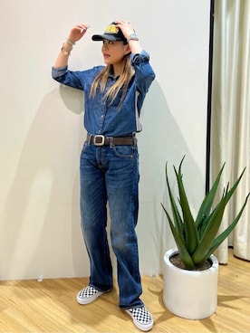 リーバイス STAFF WOMENさんの（Levi's | リーバイス）を使ったコーディネート