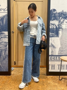 「Levi's（リーバイス）のアイテム（帽子）」を使った、リーバイス STAFF WOMENさん（レディース・160cm）の夏コーディネート