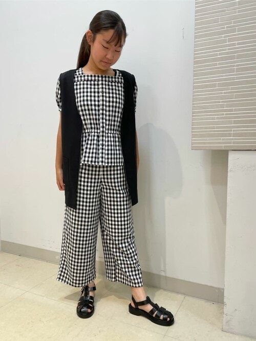 新品タグ付き　a.v.v ペプラムブラウス・パンツセットアップ ウエスト切り替えペプラムブラウス(ブラウス・シャツ) | a.v.v
