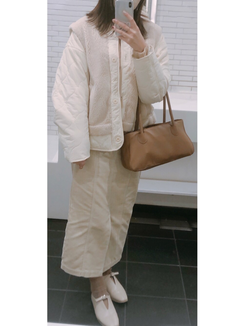 「Amourire、amourirebyyumi、talbyyumi、しまむら購入品、しまパト、しまむら、ZOZOTOWN購入品、淡色女子、淡色コーデ、プチプラファッション、プチプラコーデ」｜「tal. by yumi.のアイテム（パンプス、ホワイト系）」を使った、さやかさん（レディース・161cm）の冬コーディネートの1枚目の写真
