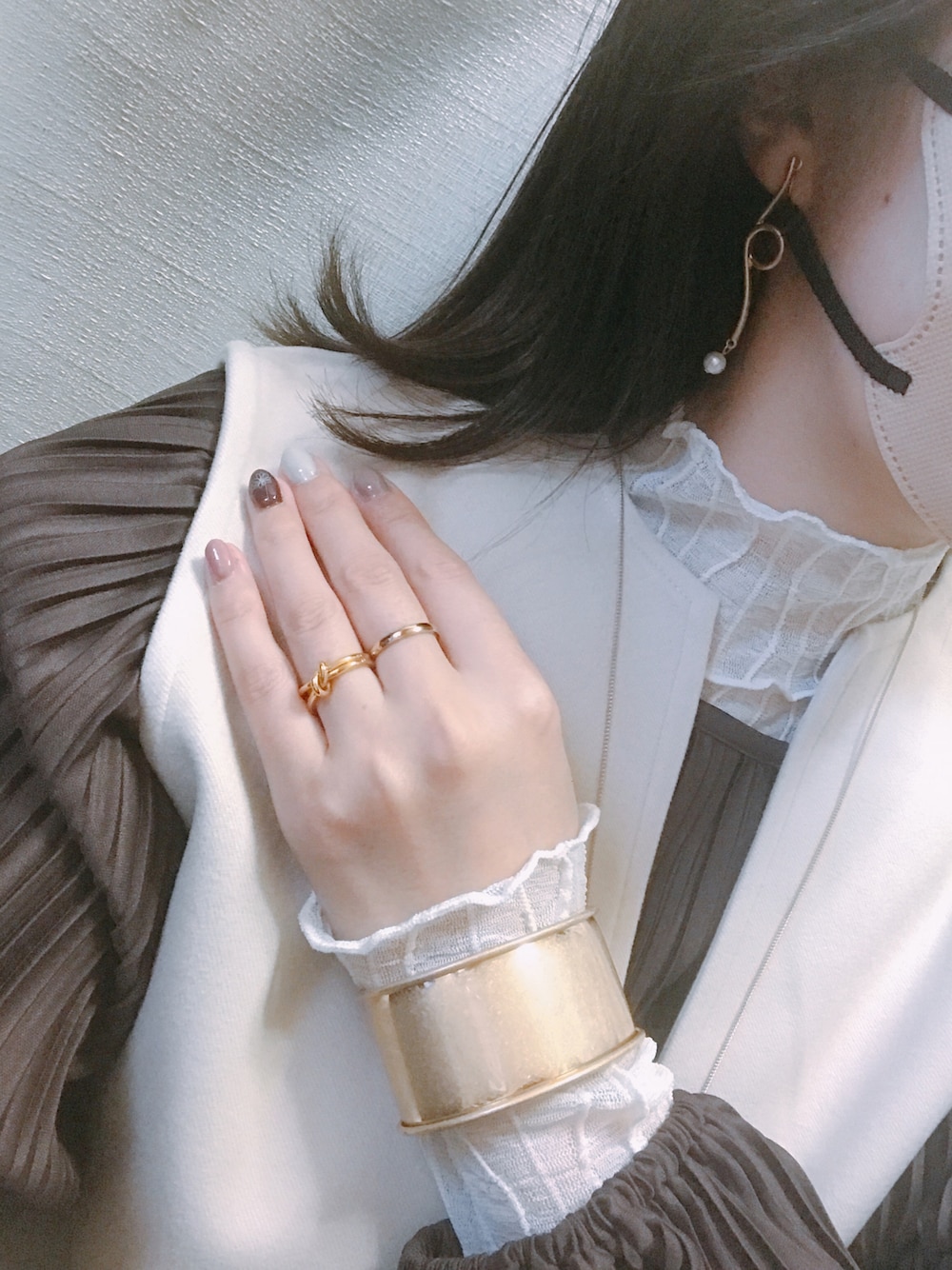 「talbyyumi、Amourire、amourirebyyumi、しまむら購入品、しまパト、しまむら、淡色女子、淡色コーデ、プチプラファッション、プチプラコーデ」｜「LUNACIONのアイテム（トップス、ホワイト系）」を使った、さやかさん（レディース・161cm）の秋コーディネートの1枚目の写真