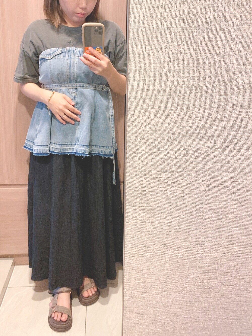 「しまむらのアイテム（サンダル、ブラウン系）」を使った、zuiさん（レディース・149cm）の秋コーディネートの1枚目の写真
