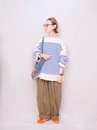 「HARVESTY（ハーベスティ）のHARVESTY / ハーベスティ CHINO CIRCUS PANTS（チノパンツ）」を使った、よちさん（レディース・158cm）の春コーディネート