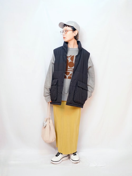 「THE YOn（ザヨン）のフロッキープリント裏起毛スウェット（スウェット）」を使った、よちさん（レディース・158cm）の春コーディネート