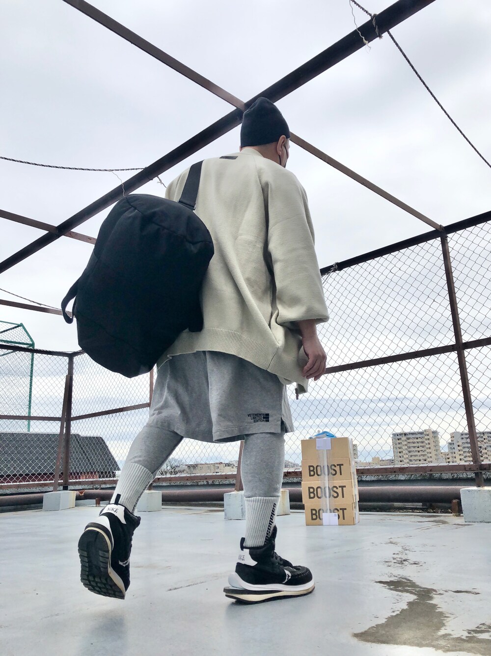 FOG エッセンシャルズ ショルダーバッグ 黒 ユニセックス　2セット FOG エッセンシャルズ ショルダーバッグ 黒 ユニセックス - メルカリ