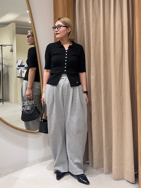 「CAPRICIEUX LE'MAGE（カプリシューレマージュ）のダンボールカーブパンツ（その他パンツ、グレー系）」を使った、yabu_lemageさん（レディース・163cm）の春コーディネート