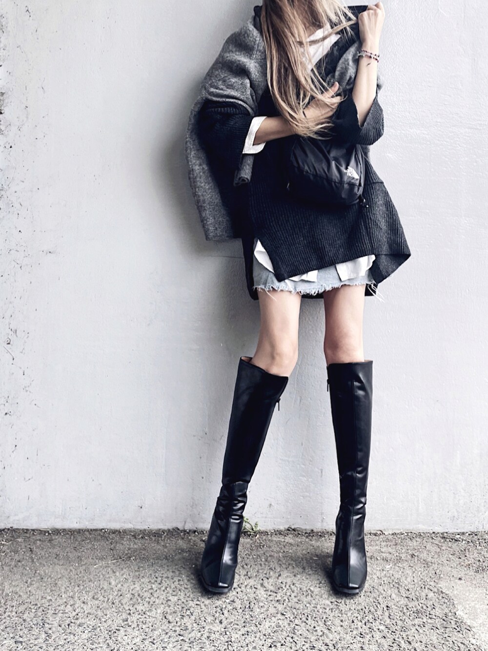「ACYM、大人カジュアル、きれいめカジュアル、ロングブーツ、古着、古着MIX、ヴィンテージ、vintage」｜「ACYMのBetty slim long ブーツ（ブーツ、ブラック系）」を使った、Lilyさん（レディース・160cm）の秋コーディネートの1枚目の写真