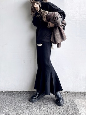 「GRL（グレイル）のニットマーメイドスカート（スカート）」を使った、Lilyさん（レディース・160cm）の冬コーディネート