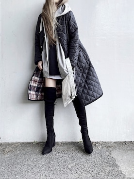 「MACKINTOSH PHILOSOPHY（ﾏｯｷﾝﾄｯｼｭ ﾌｨﾛｿﾌｨｰ）のアイテム（ノーカラーコート）」を使った、Lilyさん（レディース・160cm）の秋コーディネート
