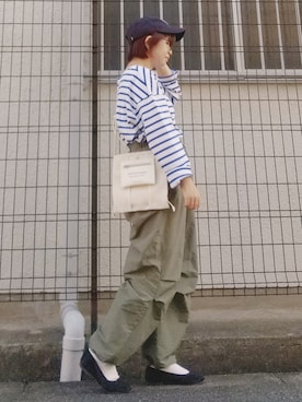 「タックイン」｜「アイテム（バレエシューズ）」を使った、yakkoさん（レディース・152cm）の秋コーディネート
