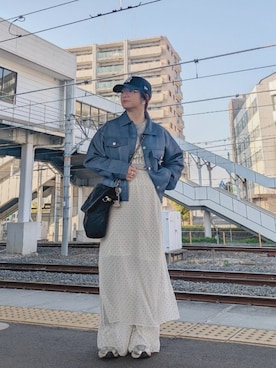 「VENCEEXCHANGE（ヴァンスエクスチェンジ）のシアーダンボールデニムプリントGジャン（デニムジャケット、ブルー系）」を使った、yakkoさん（レディース・152cm）の春コーディネート