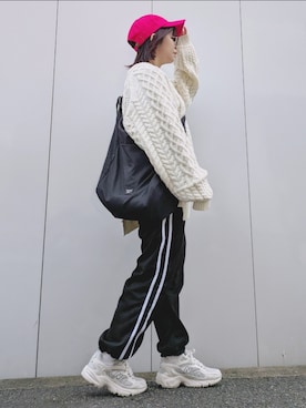 「CLEA（クレア）のアイテム（パンツ）」を使った、yakkoさん（レディース・152cm）の冬コーディネート