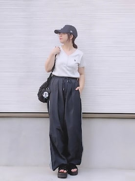 「U.S. POLO ASSN.（ユーエスポロアッスン）のGeeRA別注【U.S. POLO ASSN.】細見え！接触冷感Vネックヘンリーリブカットソー（Tシャツ/カットソー、ベージュ系）」を使った、yakkoさん（レディース・152cm）の夏コーディネート