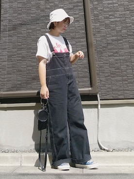 「UNIVERSAL OVERALL（ユニバーサルオーバーオール）のアイテム（サロペット/オーバーオール）」を使った、yakkoさん（レディース・152cm）の夏コーディネート