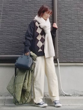「アイテム（マフラー、ホワイト系）」を使った、yakkoさん（レディース・152cm）の冬コーディネート