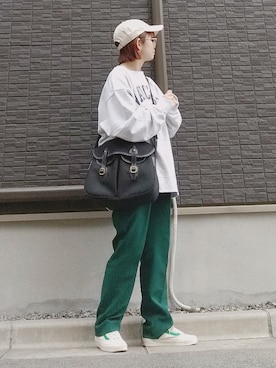 「NEW ERA（ニューエラ）の＜NEW ERA（ニューエラ）＞ T/W 9THIRTY LA/キャップ（キャップ）」を使った、yakkoさん（レディース・152cm）の秋コーディネート