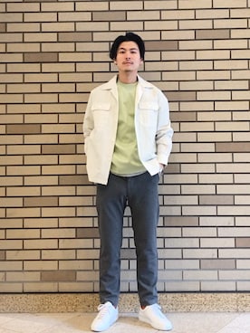 「SHIPS（シップス）のアイテム（トップス）」を使った、木村さん（メンズ・178cm）の春コーディネート