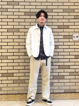 「SHIPS（シップス）のアイテム（トップス）」を使った、木村さん（メンズ・178cm）の春コーディネート